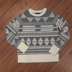 NWT 🌹 Banana Republic Geo Tribal Sweater Size XS